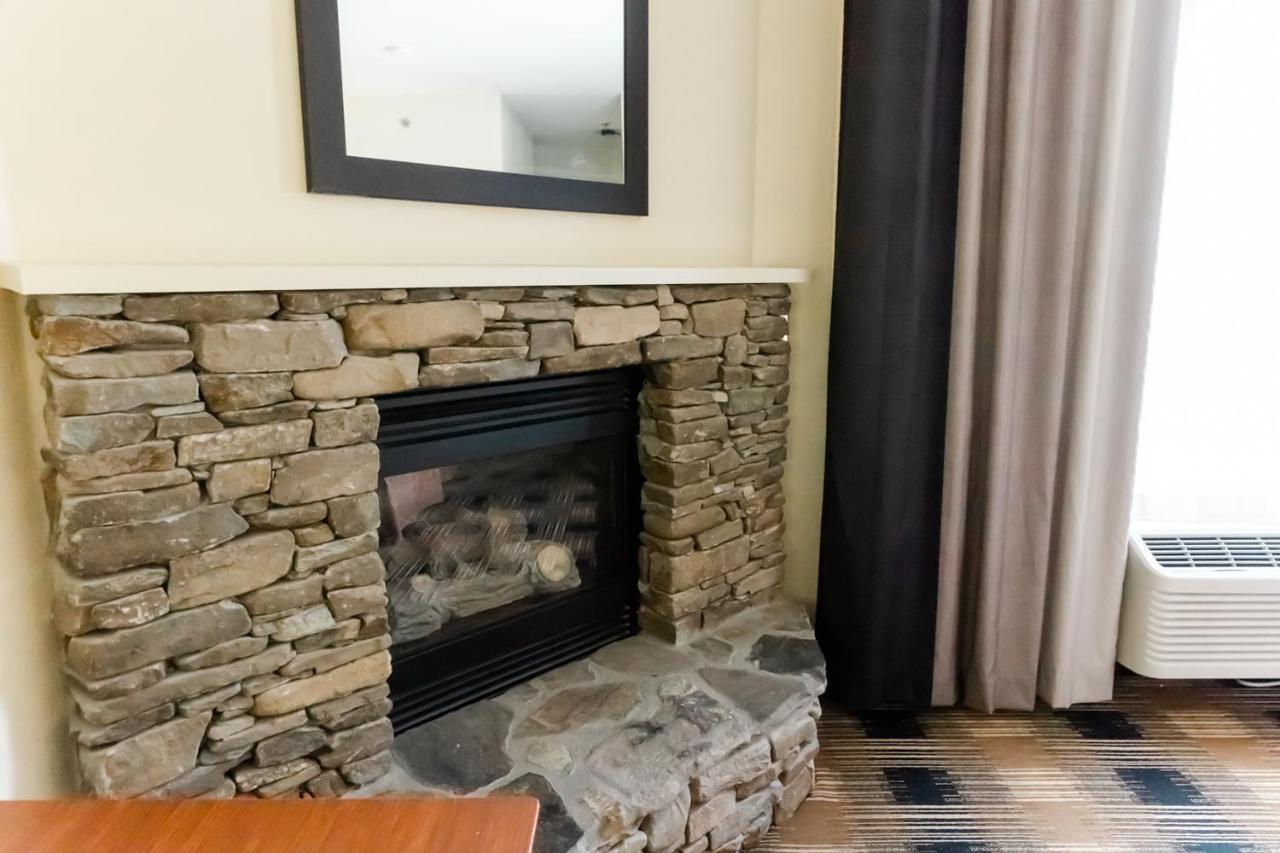 Country Inn & Suites By Radisson, Helen, Ga Eksteriør billede